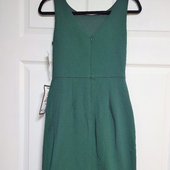 Betsy Adam Petite Cascade-Ruffle Sheath D Emerald - Picture 5 of 6